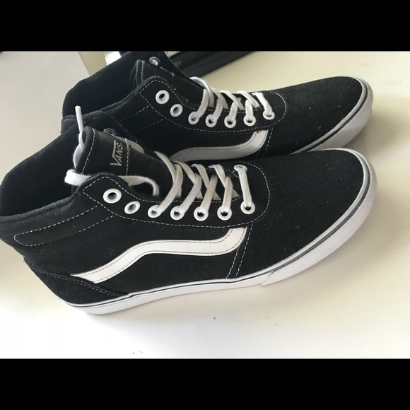 black womens vans trainers